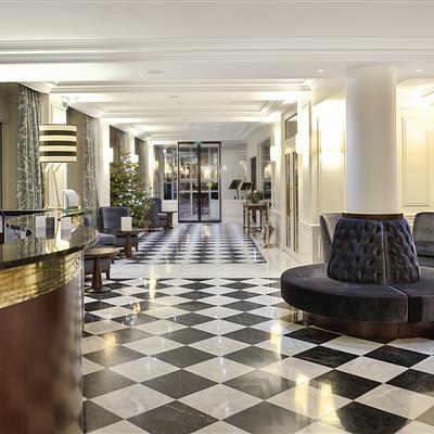 Hausmeister - Hotel de Sèze in Bordeaux